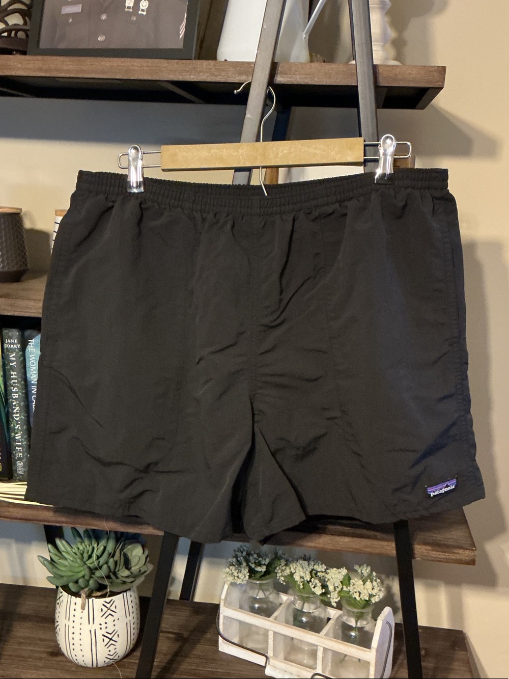 Patagonia Black Baggies Shorts Size XL